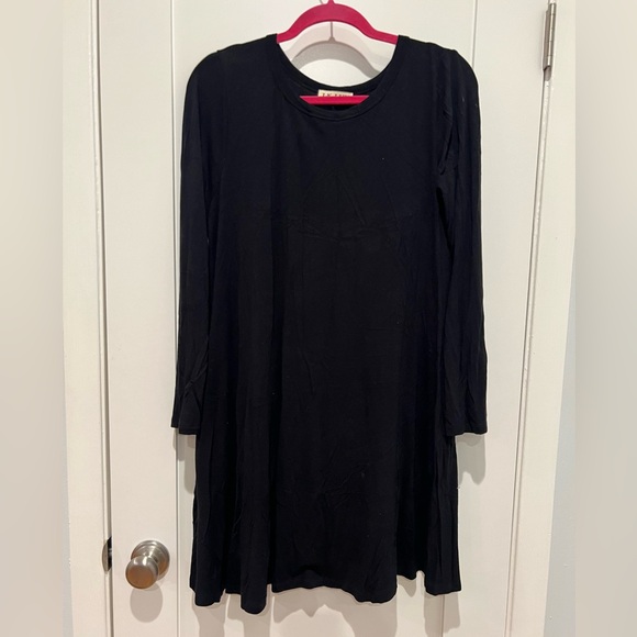 EUC LK Luv Women’s Black Knit Tunic Dress Long Sleeve Round Neck Pockets Size L - Picture 1 of 7